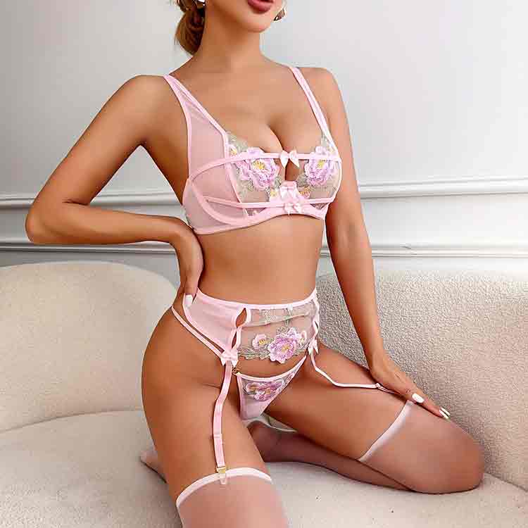 In biancheria intima sexy senza cavallo: abbraccia la fiducia e il fascino